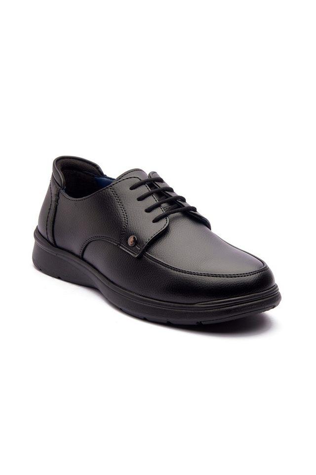 Shoppers stop lee cooper shoes deals