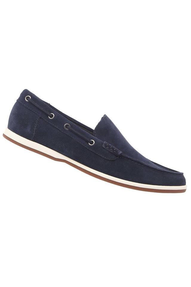 Clarks blue hot sale suede loafers