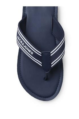 Jack and best sale jones mens slippers