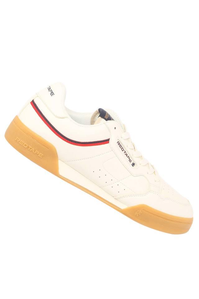 Red tape white sneaker hot sale shoes