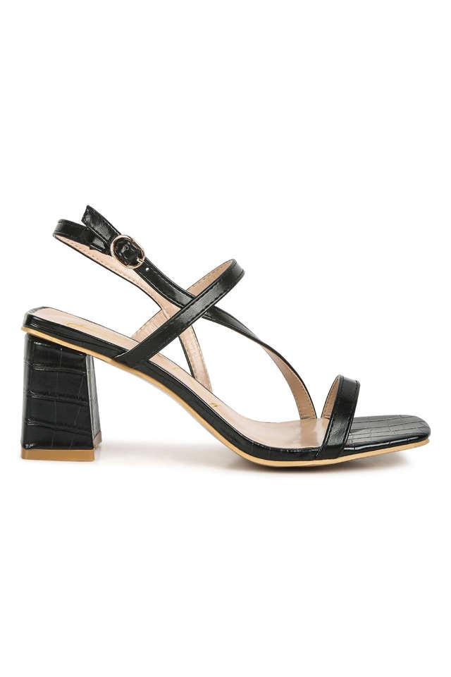 Shoppers stop sales womens sandals