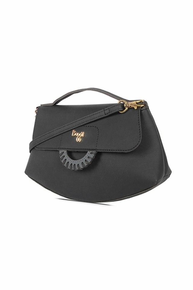 Baggit on sale black bag