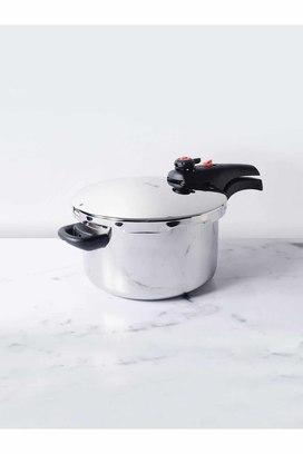 Buy MEYER Presta Stainless Steel Pressure Cooker 3L Shoppers Stop