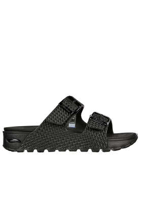 Skechers best sale black slides