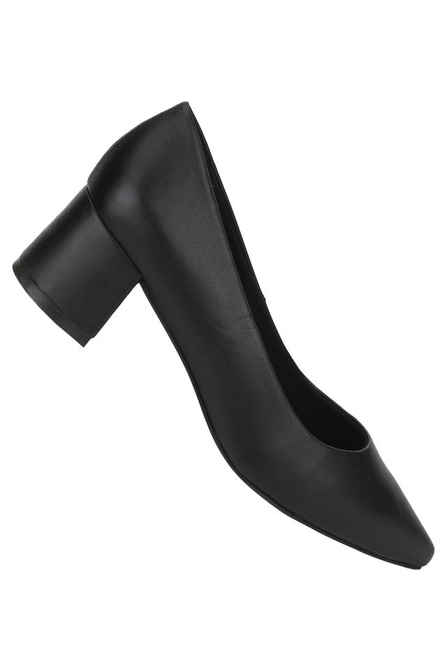 Carlton london store black heels