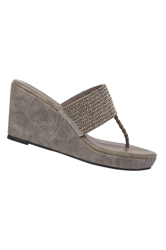 Women's grey wedge discount sandals