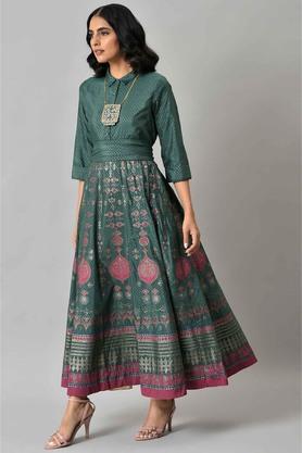 W sales ethnic wear