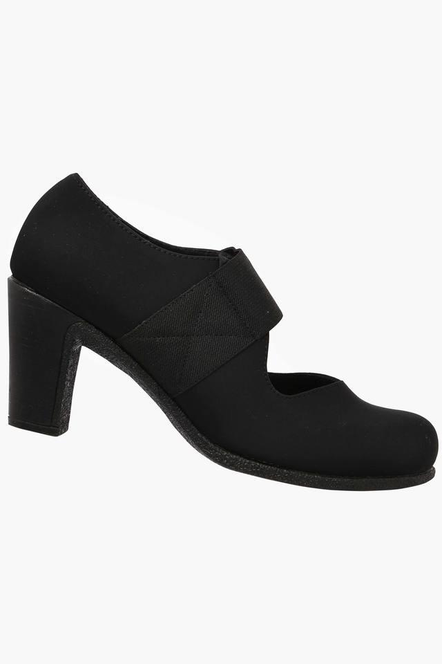 Black catwalk outlet heels