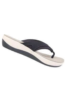 Clarks store womens slippers