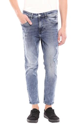 flying machine logo on jeans