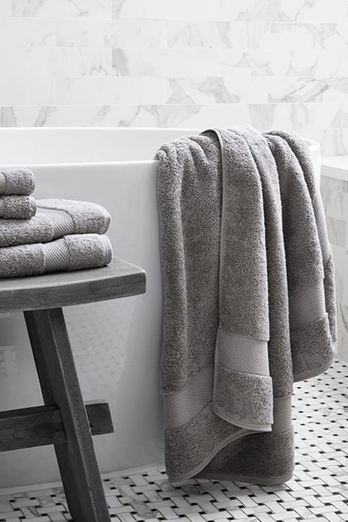 Grey bathroom online towels