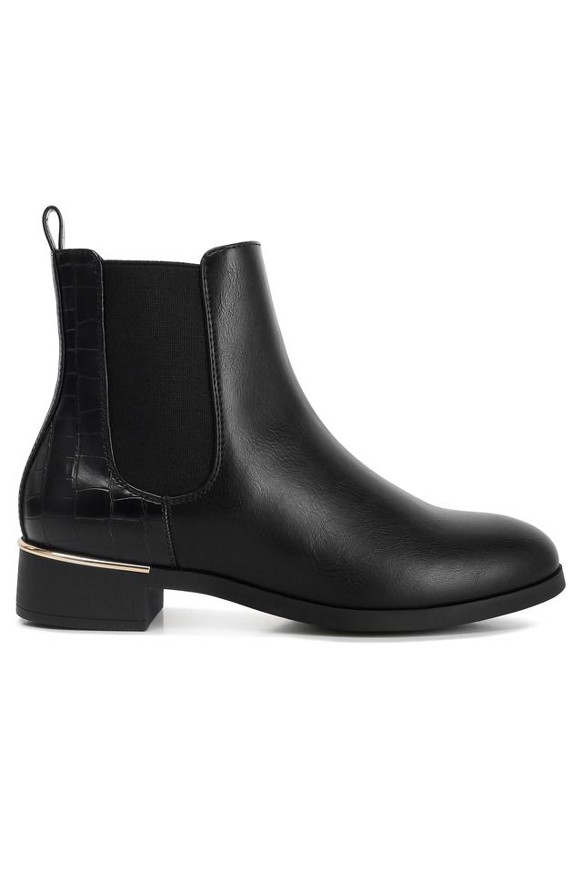 Black ball trim chelsea ankle boots store