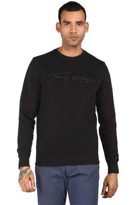 Tommy hilfiger best sale black sweatshirt