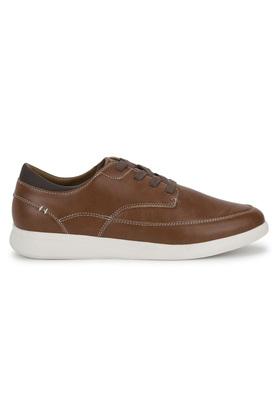 Red tape store tan sneakers