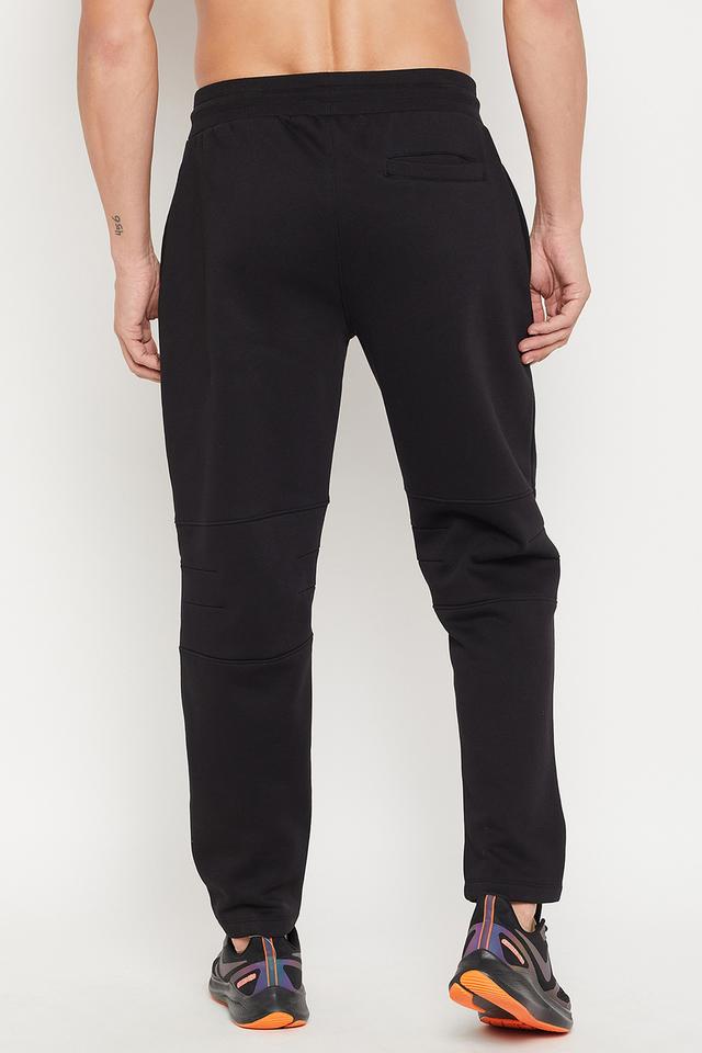 Tech Fleece Skinny Jogger Trackpant In Black