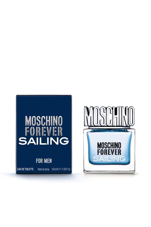 Miss Vogue loves Moschino's Fragrance Fresh Pink Couture Cleaning