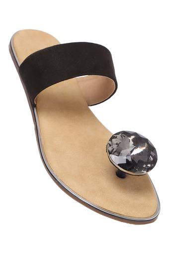 slip on flats