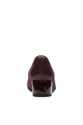 Clarks hot sale burgundy heels