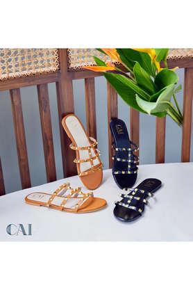 Toe discount sandals flat