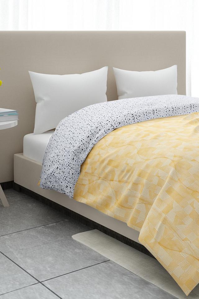 Buy PORTICO Printed Double Comforter Shoppers Stop