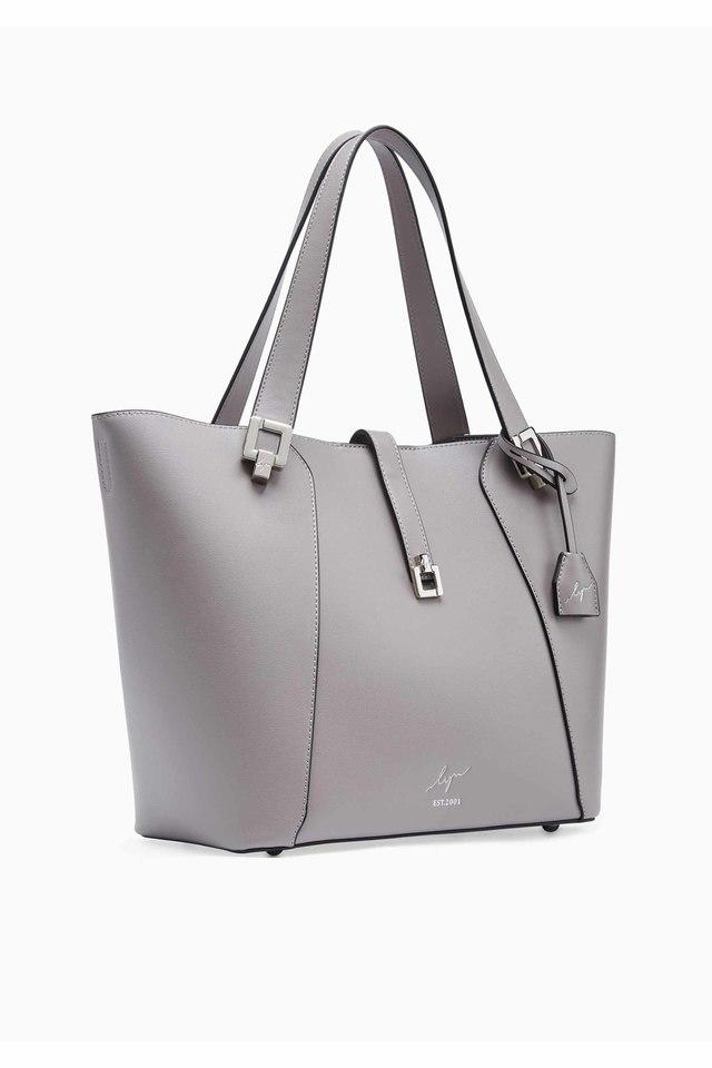 Lyn best sale tote bag