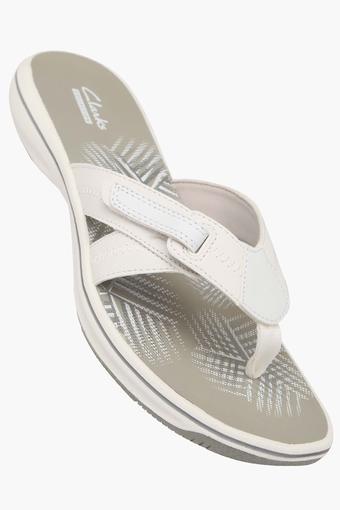 clarks ladies slippers