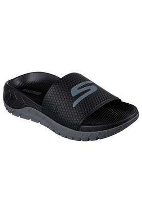 Skechers on the go sandals online black